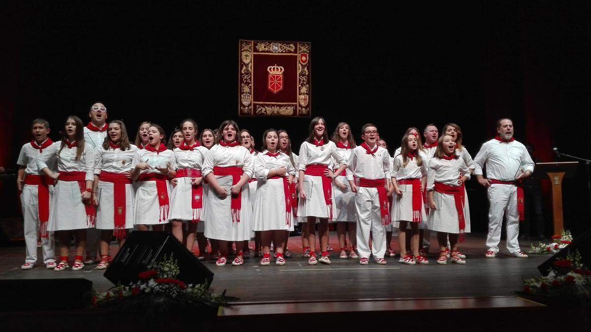 Certamen de Jota celebrado en Tudela, organizado por el Gobierno de Navarra.