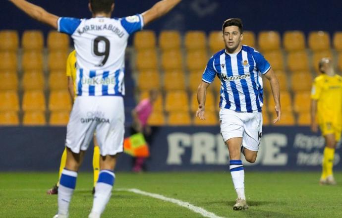 Xeber Alkain, con la Real Sociedad B.