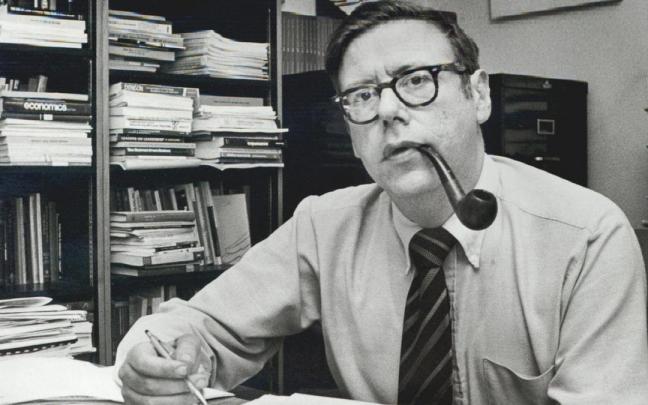 Arthur Okun Arthur Okun