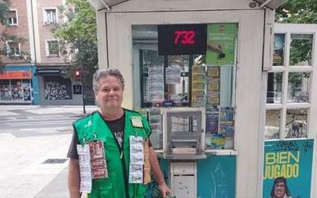 Rubén Alcón en su puesto de la Plaza de la Ciudadela Rubén Alcón en su puesto de la Plaza de la Ciudadela