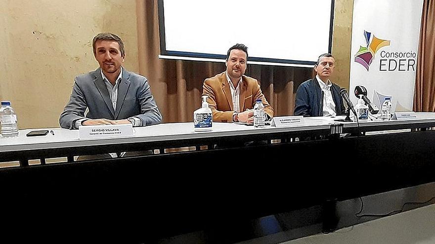 Sergio Villaba, Alejandro Toquero y Eusebio Sáenz, responsables de EDER.