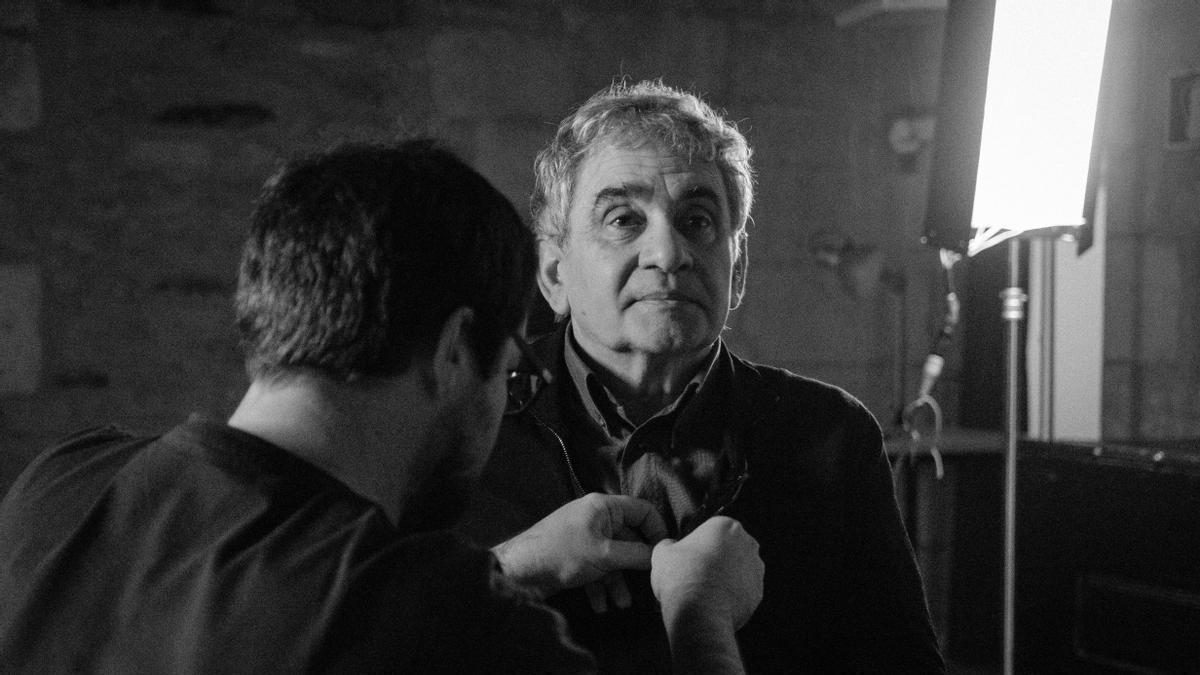 Bernardo Atxaga en su participación en el documental