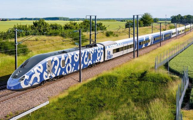 Recreaci&oacute;n del futuro tren Avril de Talgo para Le Train.