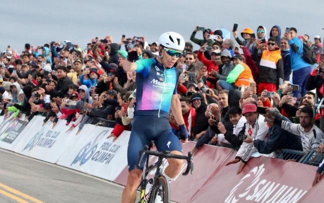 Miguel Ángel López triunfa en la etapa reina de la Vuelta a San Juan Miguel Ángel López triunfa en la etapa reina de la Vuelta a San Juan