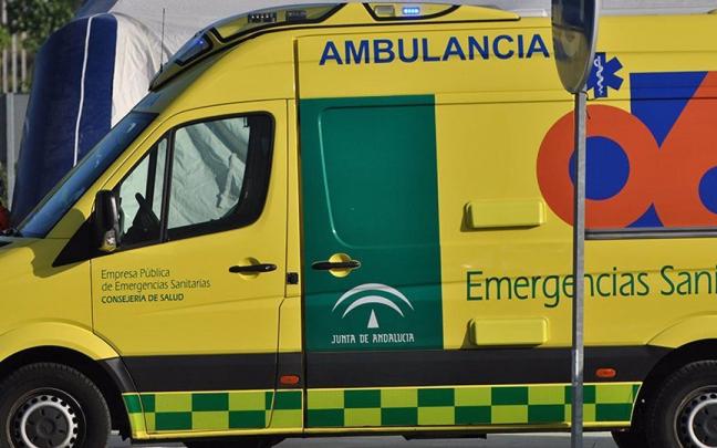Ambulancia de la consejería de Salud de la Junta de Andalucía