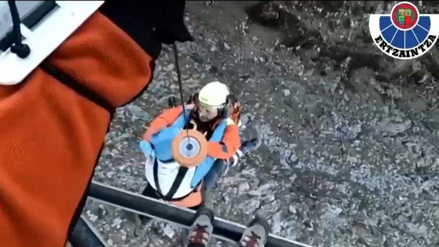 Rescate de una mujer en el Gorbea