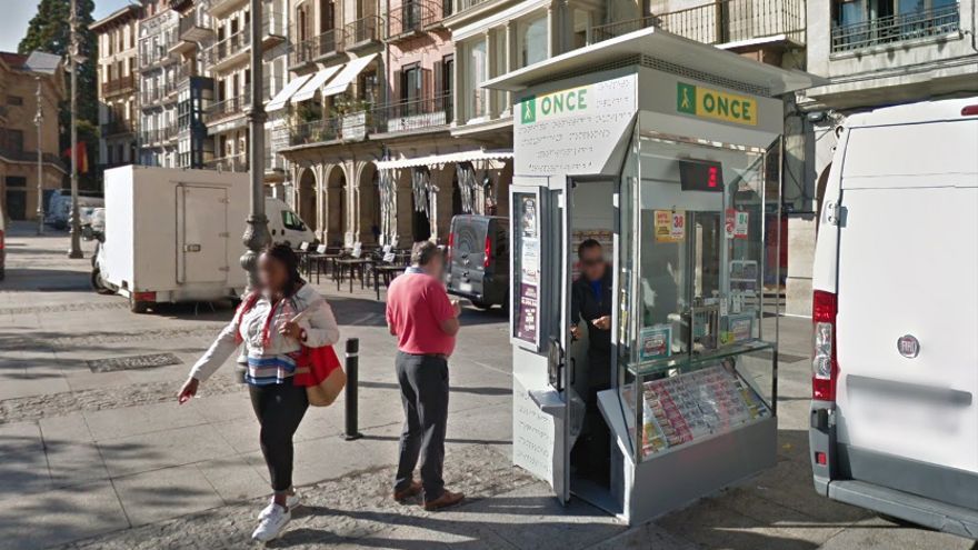 Kiosko de la Plaza del Castillo en el que se ha repartido la suerte.