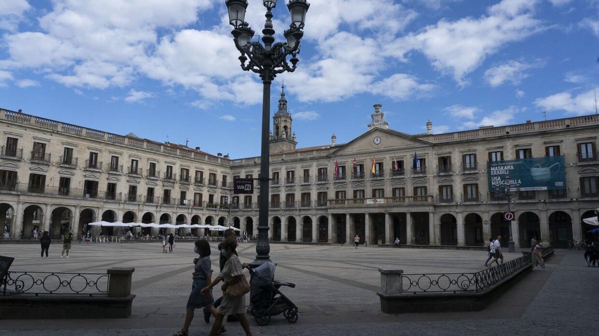 Panorámica de la Casa Consistorial.