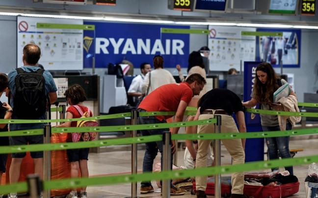 Mostrador de Ryanair en el aeropuerto de Barajas.