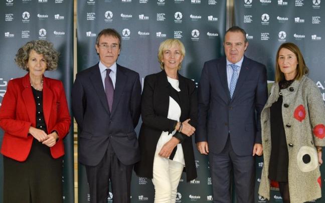 Begoñazpi premia el poder inspirador de Amagoia Paskual y Daniel Innerarity Begoñazpi premia el poder inspirador de Amagoia Paskual y Daniel Innerarity