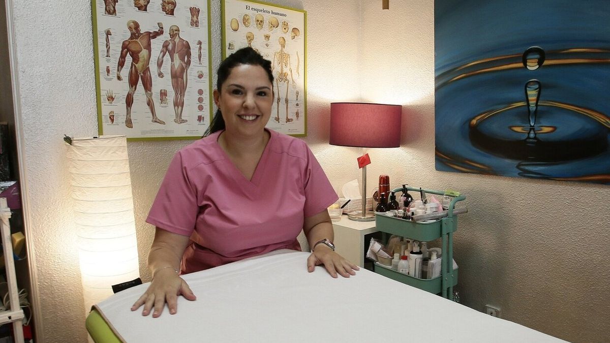 Raquel Rey en el centro de estética Mimo de Donostia.