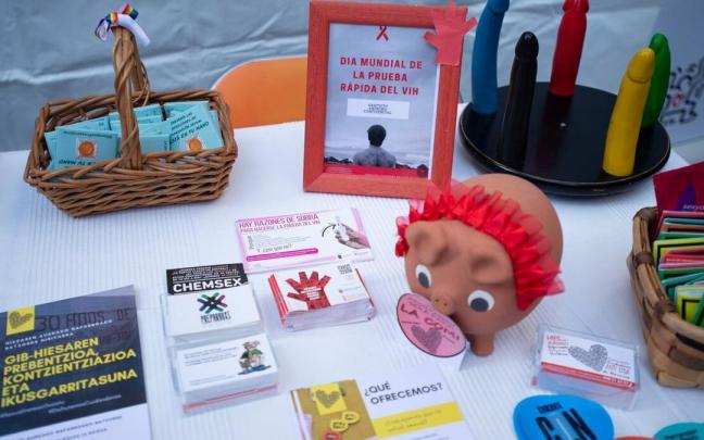 Mesa informativa de la Comisión Ciudadana Antisida.