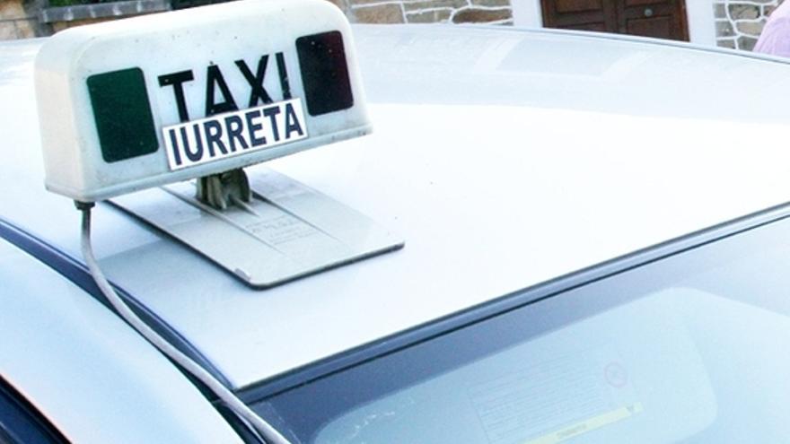 Taxi Auzunea.