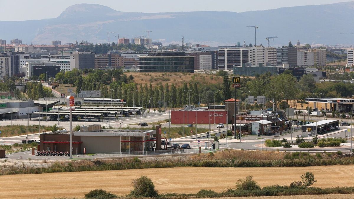 Imagen de la zona, con la Tagliatella en el centro, donde se desarrollará el nuevo parque comercial.