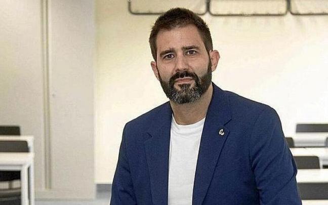 Aritz Ruiz, director de las Aulas de la Experiencia