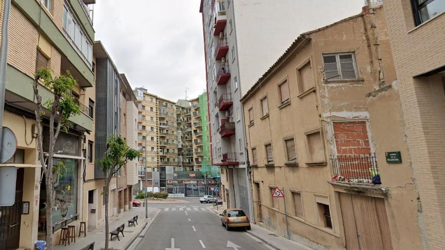 La cafetería de Tudela, a la izquierda, donde ocurrió la reanimación.