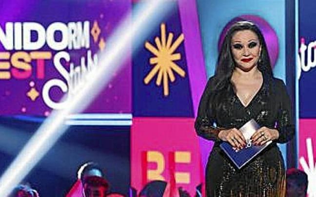 Alaska ser&aacute; la presentadora.