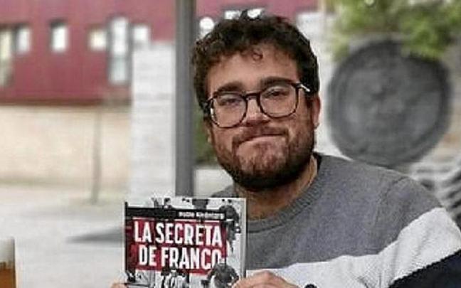 Alc&aacute;ntara presentar&aacute; el libro en Vitoria; derecha, homenaje por el 3 de Marzo.
