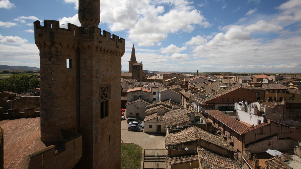 Vista general de Olite, desde una de las torres del Palacio Real.
