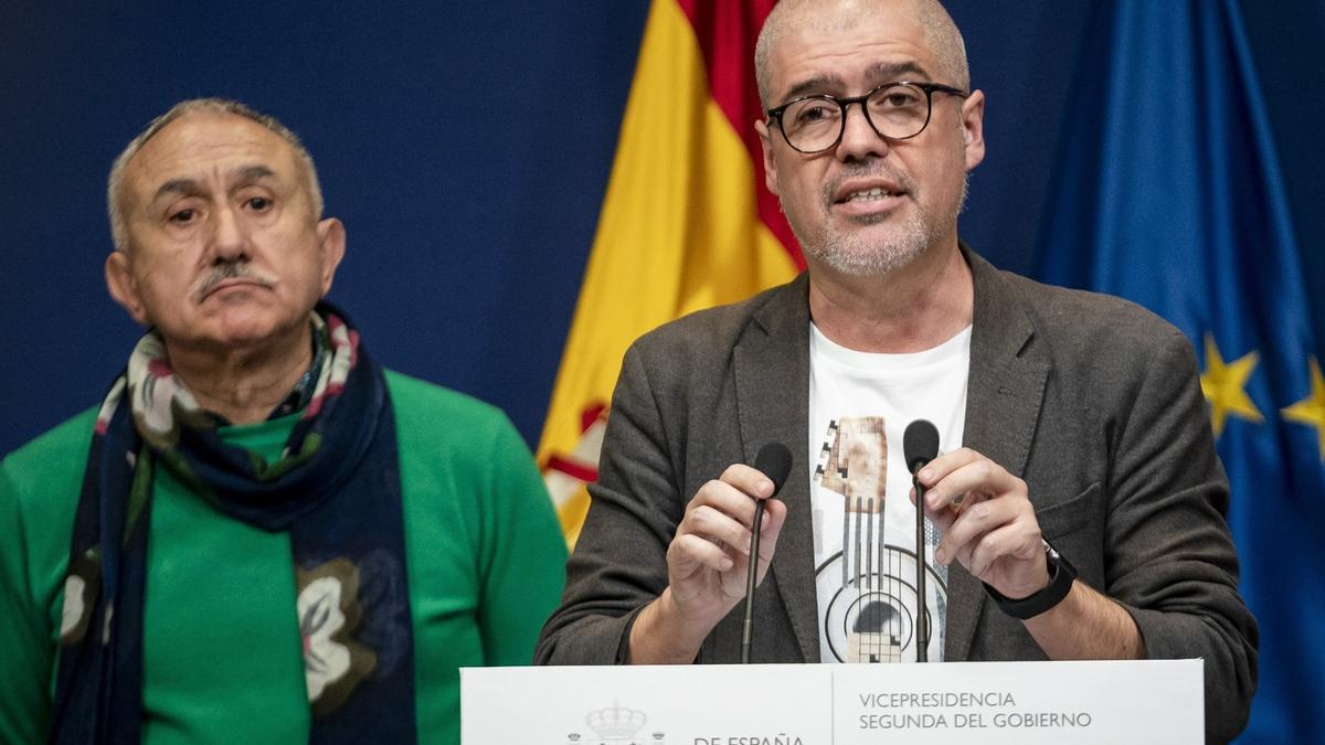 El secretario general de UGT, Pepe Álvarez y el de CCOO, Unai Sordo