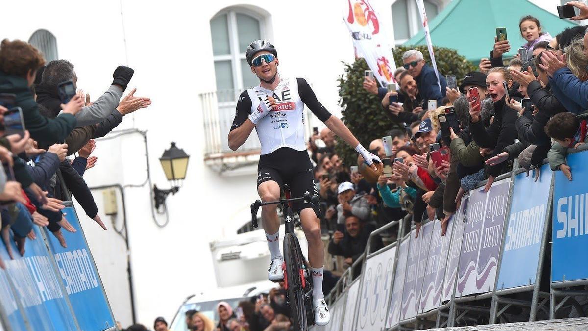 El ciclista belga Tim Wellens (UAE Emirates) se impone en la tercera etapa de la 69ª Vuelta a Andalucía.