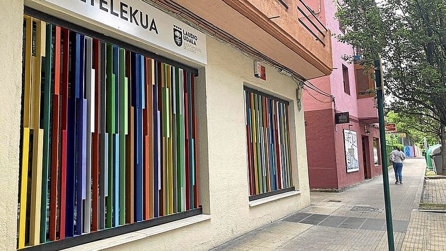 Exterior del Gazteleku municipal de Laudio en el barrio de Ugarte.