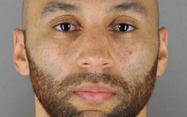 Una imagen del ex oficial de policía de Minneapolis J. Alexander Kueng. Una imagen del ex oficial de policía de Minneapolis J. Alexander Kueng.