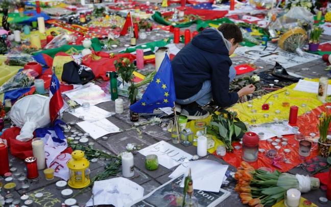 Homenaje a las víctimas de los atentados en el centro de Bruselas. Homenaje a las víctimas de los atentados en el centro de Bruselas.