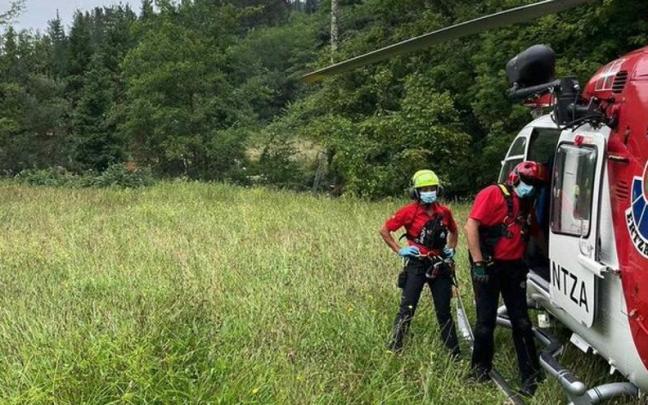 Reanudan la búsqueda del hombre desaparecido entre Araba y Bizkaia Reanudan la búsqueda del hombre desaparecido entre Araba y Bizkaia