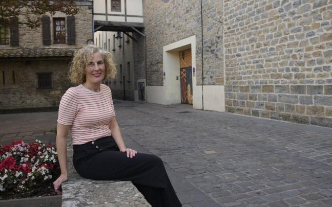 Silvia Sádaba, en la zona del Caballo Blanco, donde se planificaron varios actos en 1972, aunque finalmente se cancelaron. Silvia Sádaba, en la zona del Caballo Blanco, donde se planificaron varios actos en 1972, aunque finalmente se cancelaron.