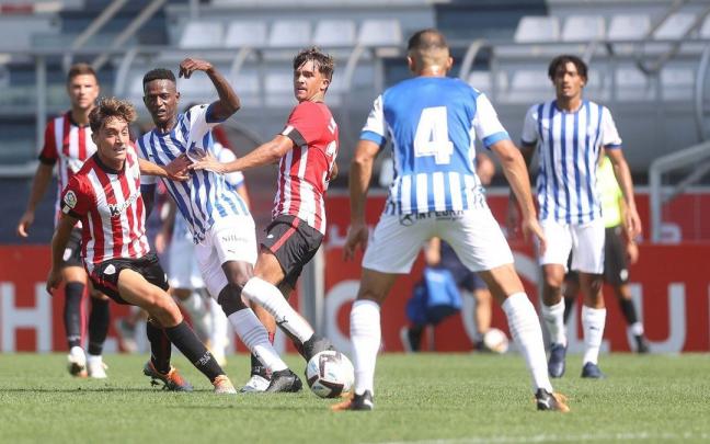 Alex Petxarroman en el amistoso de este sábado.