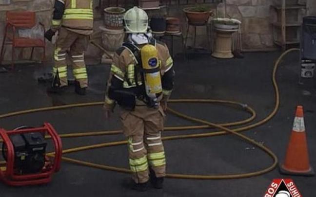 Actuación de los bomberos de Gasteiz esta tarde de miércoles Actuación de los bomberos de Gasteiz esta tarde de miércoles