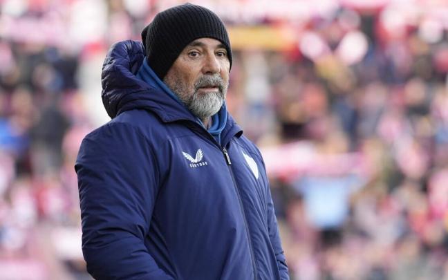 Jorge Sampaoli dirige el partido ante el Girona