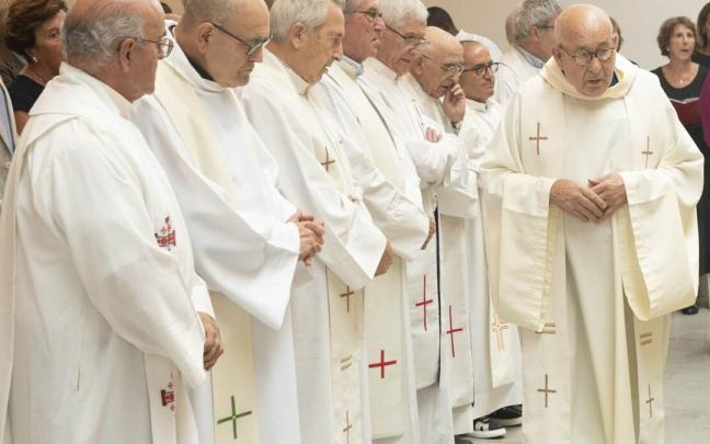 Último homenaje a los monjes benedictinos del Santuario de Estibaliz Último homenaje a los monjes benedictinos del Santuario de Estibaliz