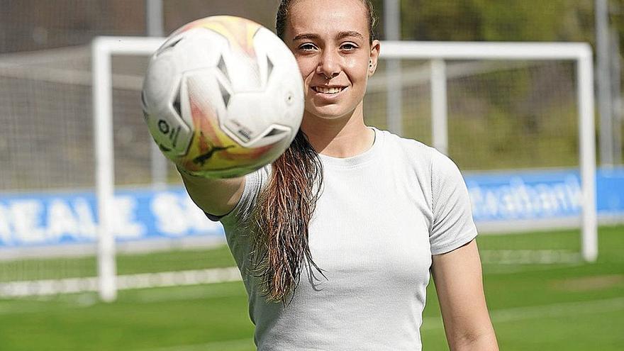 La futbolista zumarragarra Elene Lete.