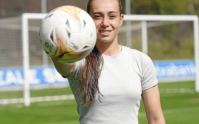 La futbolista zumarragarra Elene Lete.