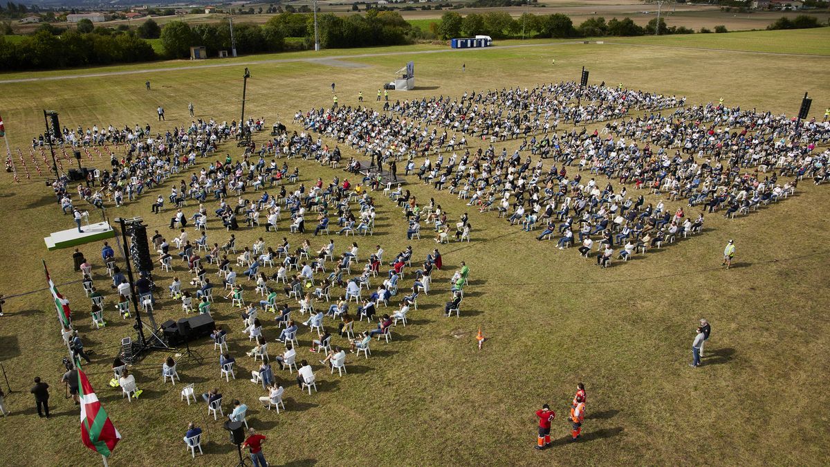 2021. El PNV celebra el Alderdi Eguna con aforo limitado y manteniendo la distancia de seguridad sanitaria.
