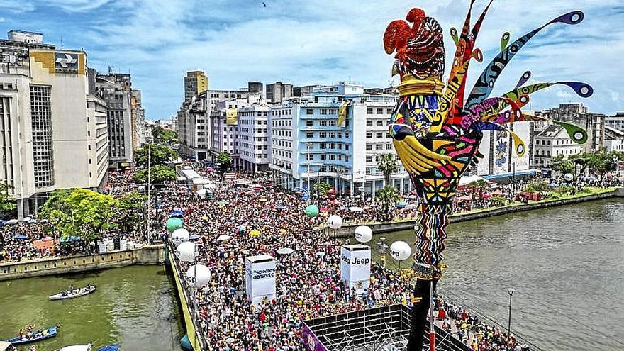 Unos dos millones de personas se espera que bailen en Recife. | FOTO: EFE