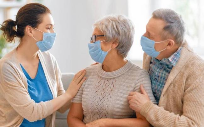 El aislamiento y la soledad son dos grandes retos de intervenci&oacute;n en las personas con dependencia.