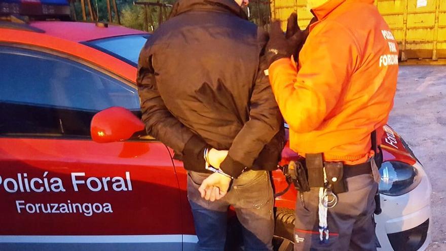 Una detención efectuada por Policía Foral.