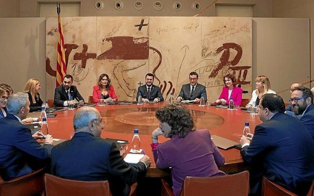 Primera reunión del nuevo gabinete sin la presencia de JxCat