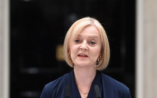 La nueva premier británica, Liz Truss, a las puertas de Downing Street La nueva premier británica, Liz Truss, a las puertas de Downing Street