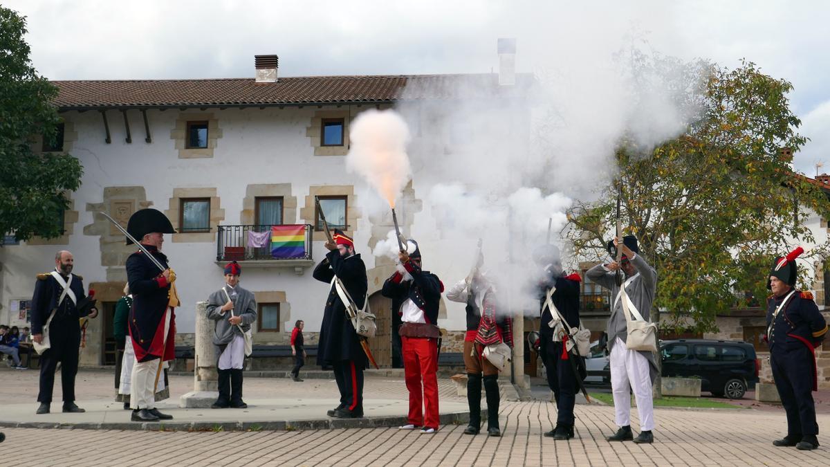 Salve final tras el fusilamiento de 'Dos Pelos'-