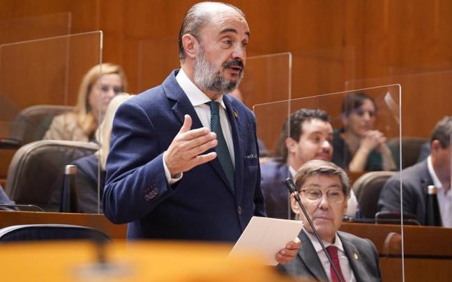El presidente del Gobierno de Aragón, Javier Lambán, el viernes en el Parlamento autonómico El presidente del Gobierno de Aragón, Javier Lambán, el viernes en el Parlamento autonómico