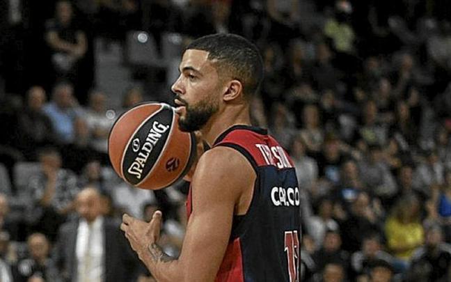 Thompson, muy discreto ayer, controla el balón. | FOTO: ASVEL Thompson, muy discreto ayer, controla el balón. | FOTO: ASVEL