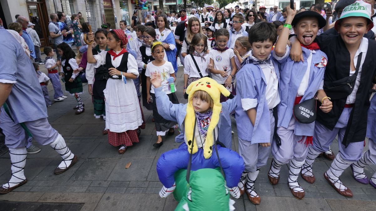 El paseíllo, terreno de los txikis