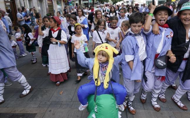 El paseíllo, terreno de los txikis