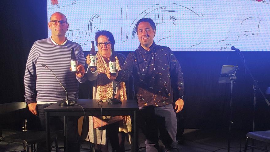 Aitor Llano, Loli Alonso y Eneko Neira.