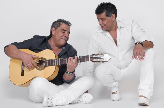 Juan y José Salazar, Los Chunguitos, en una imagen promocional.