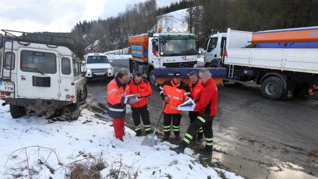 Imagen de archivo de las afecciones en las carreteras vascas de un anterior temporal de nieve.